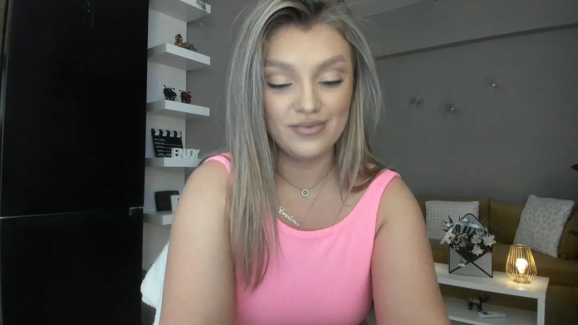 Gallery image thumbnail from WetSelf's myfreecams stream on, 03/06/2023, 13:07 image 17 of 20