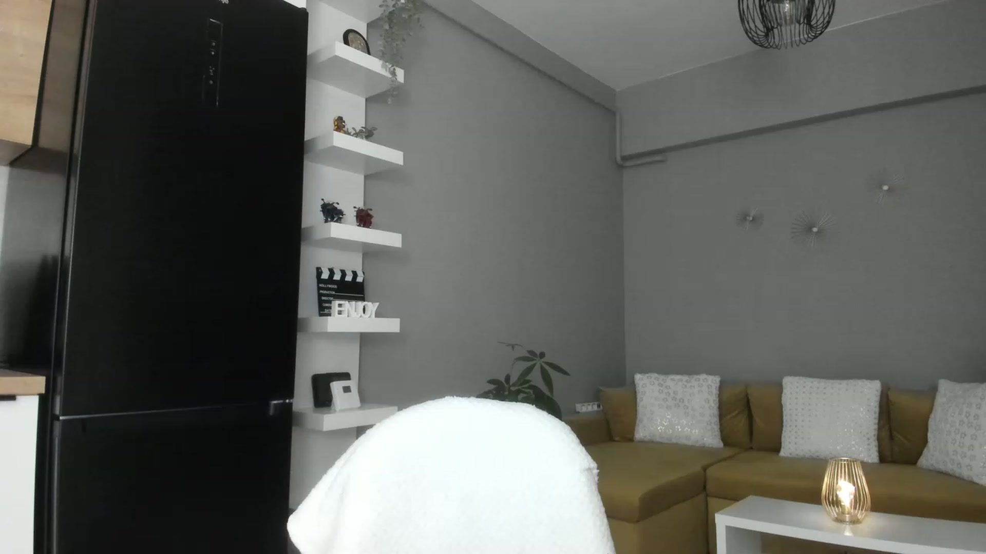 Gallery image thumbnail from WetSelf's myfreecams stream on, 03/16/2023, 13:30 image 19 of 20