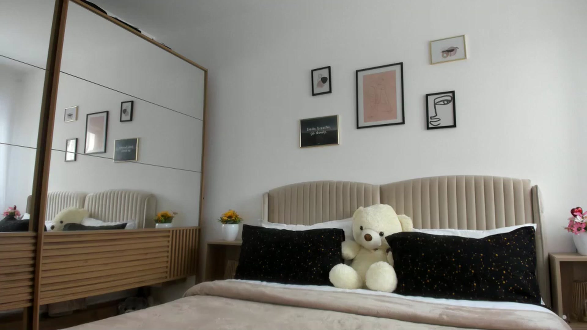 Gallery image thumbnail from WetSelf's myfreecams stream on, 04/06/2023, 08:59 image 14 of 20