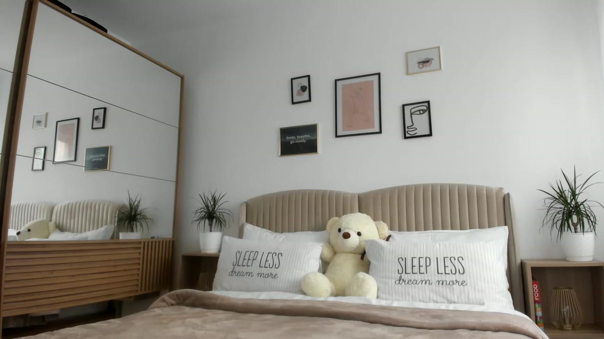 Gallery image thumbnail from WetSelf's myfreecams stream on, 04/20/2023, 10:31 image 9 of 20