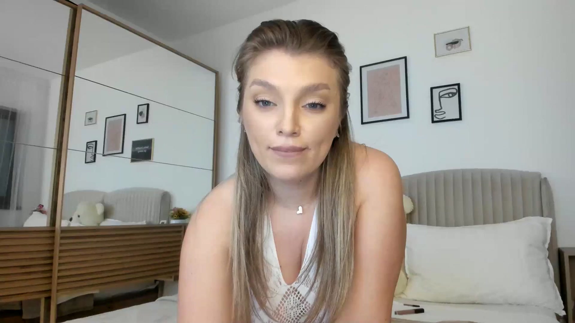 Gallery image thumbnail from WetSelf's myfreecams stream on, 07/01/2023, 20:44 image 19 of 20