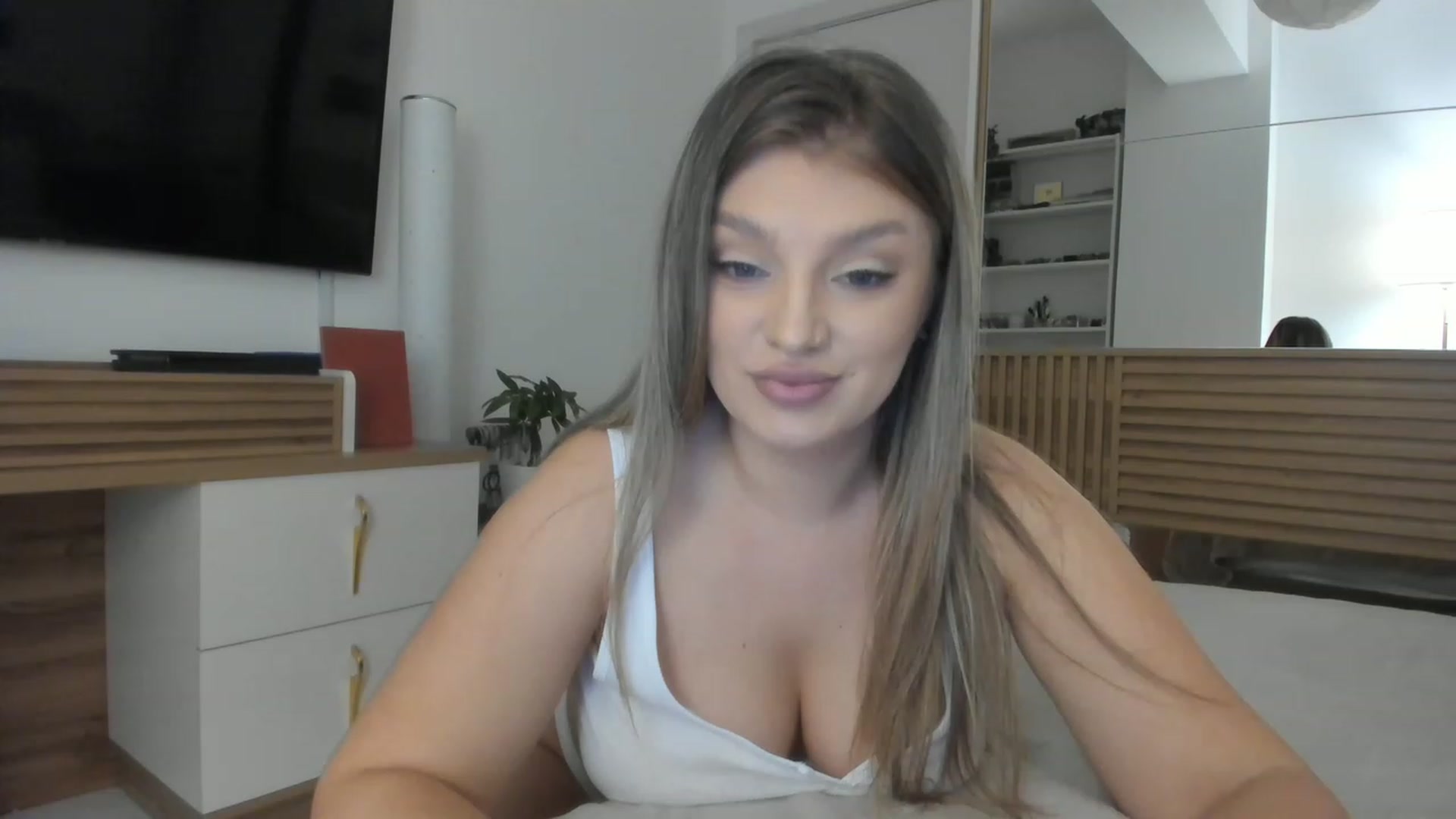 Gallery image thumbnail from WetSelf's myfreecams stream on, 08/26/2023, 17:52 image 10 of 20