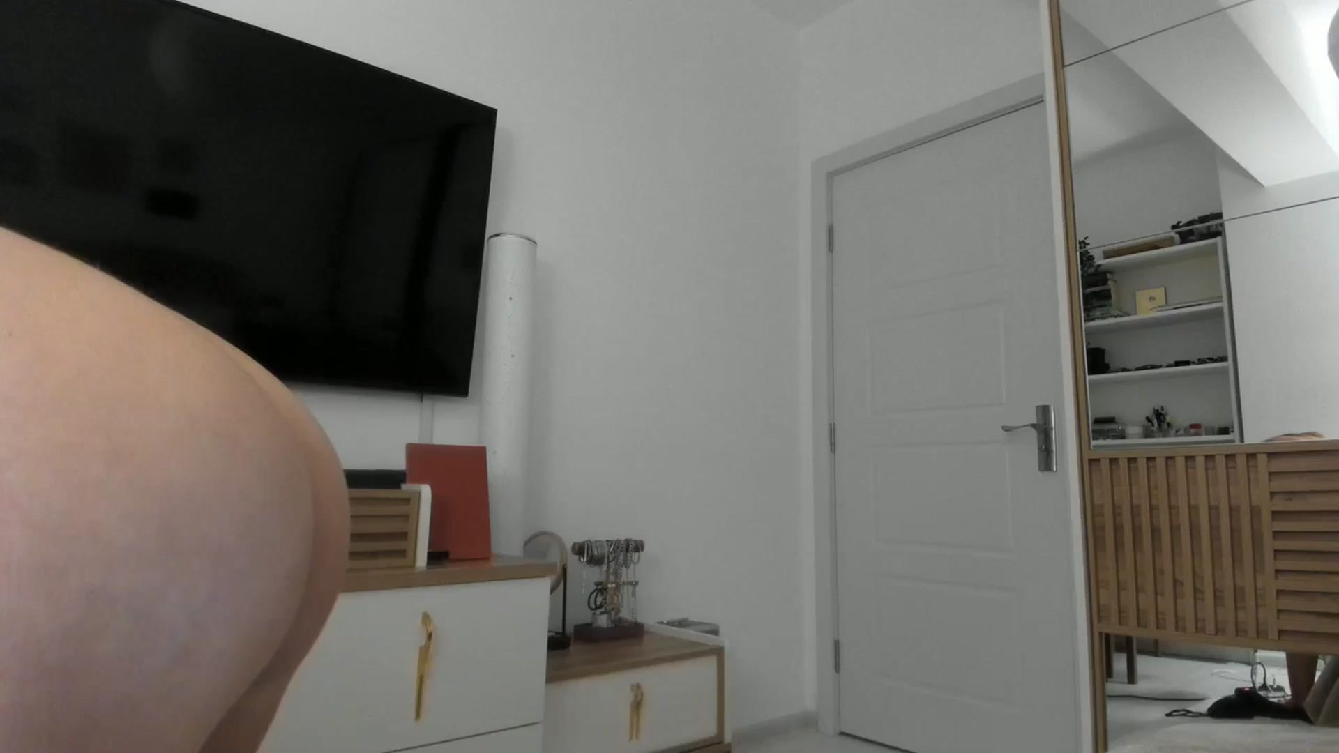 Gallery image thumbnail from WetSelf's myfreecams stream on, 09/09/2023, 21:39 image 3 of 20