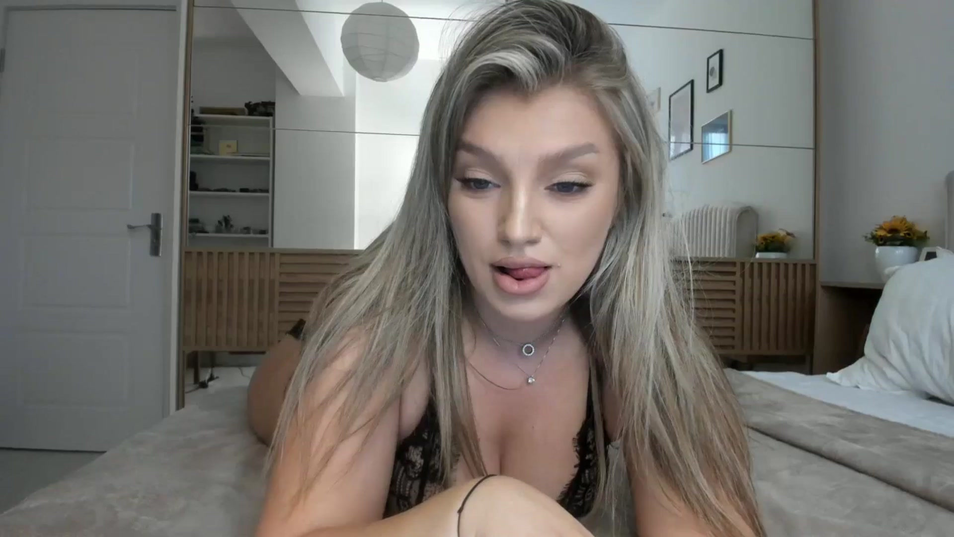 Gallery image thumbnail from WetSelf's myfreecams stream on, 09/11/2023, 16:17 image 17 of 20