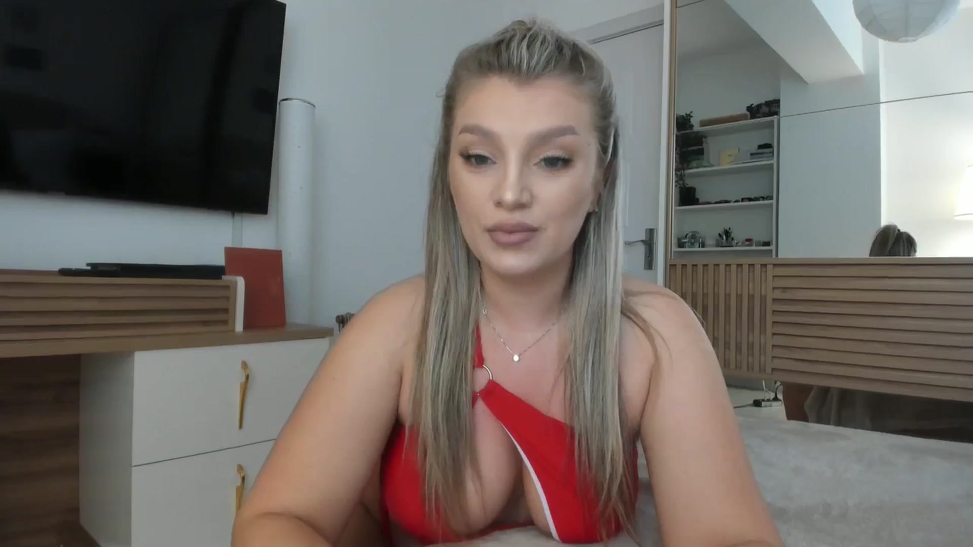 Gallery image thumbnail from WetSelf's myfreecams stream on, 09/18/2023, 08:39 image 16 of 20