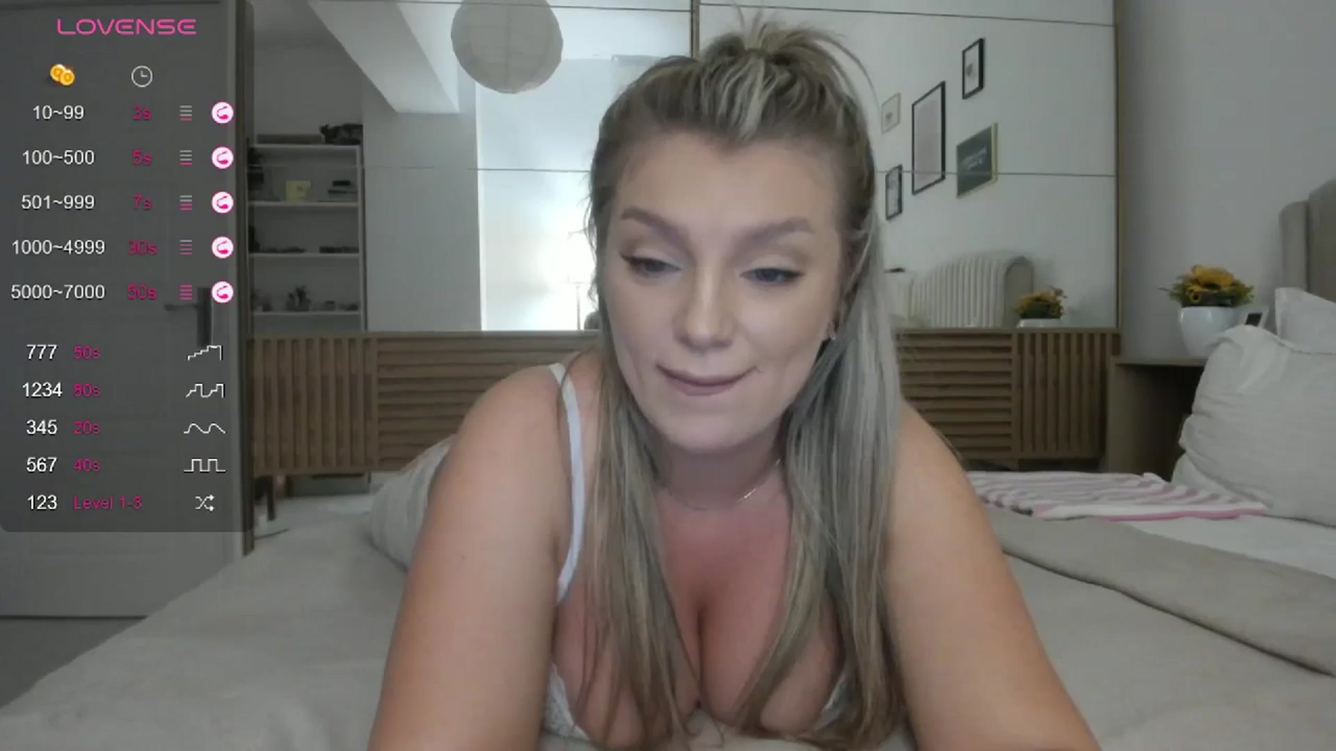 Gallery image thumbnail from WetSelf's myfreecams stream on, 09/19/2023, 18:17 image 9 of 20