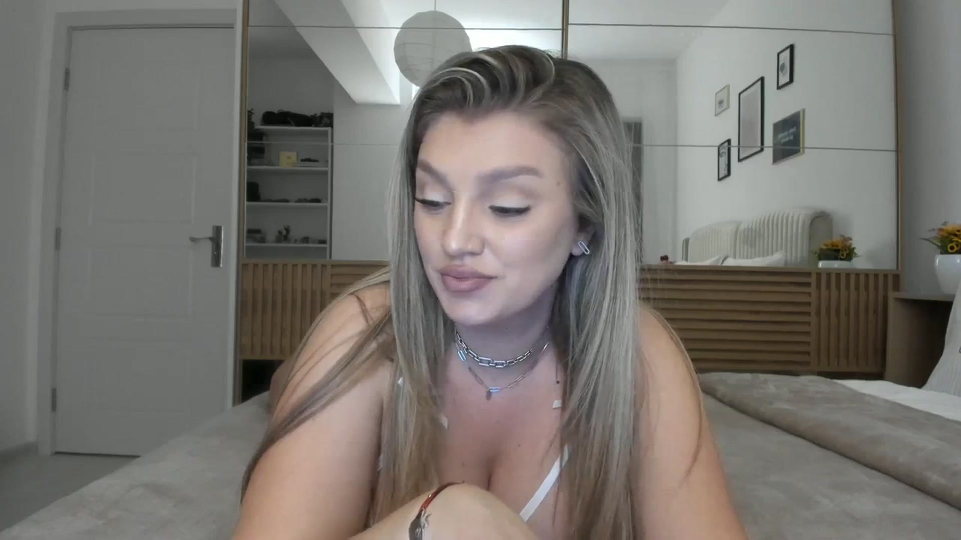 Gallery image thumbnail from WetSelf's myfreecams stream on, 11/06/2023, 18:43 image 19 of 20