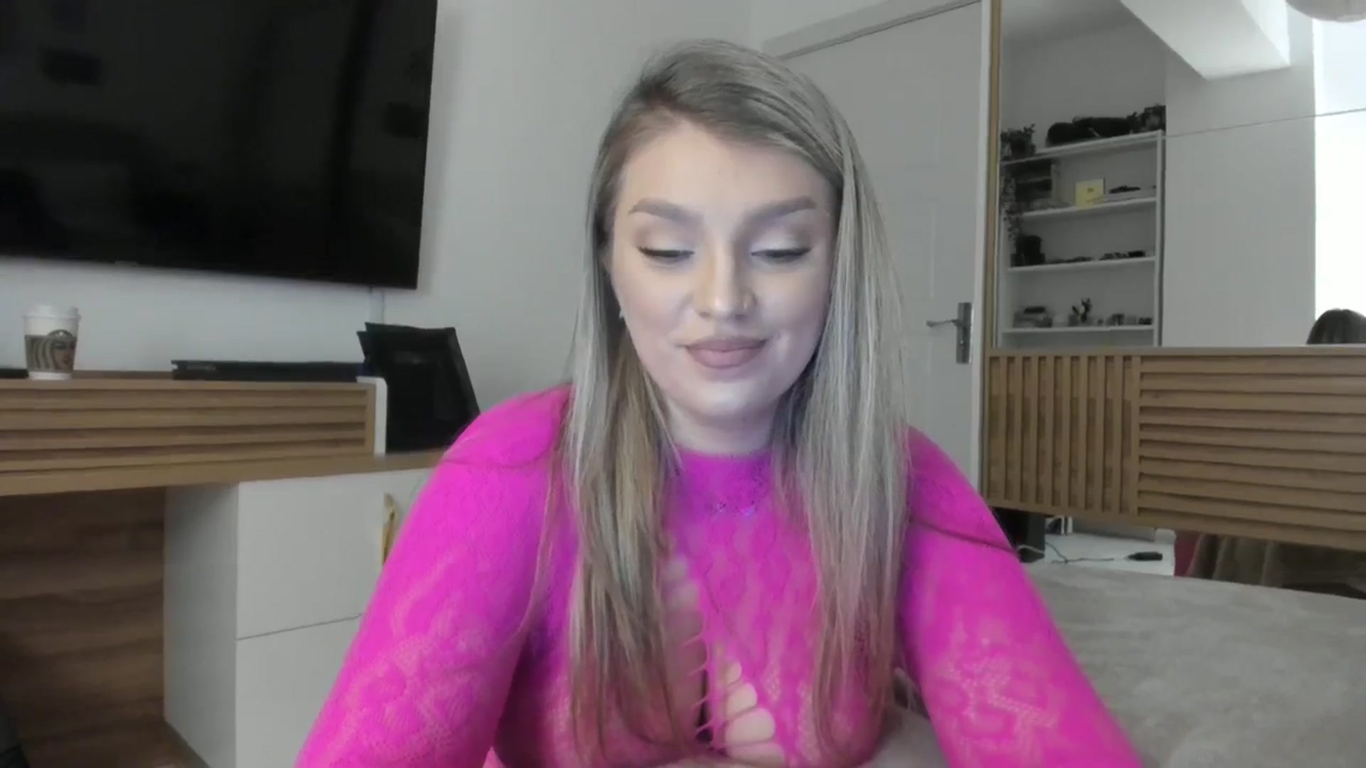 Gallery image thumbnail from WetSelf's myfreecams stream on, 11/08/2023, 16:45 image 17 of 20