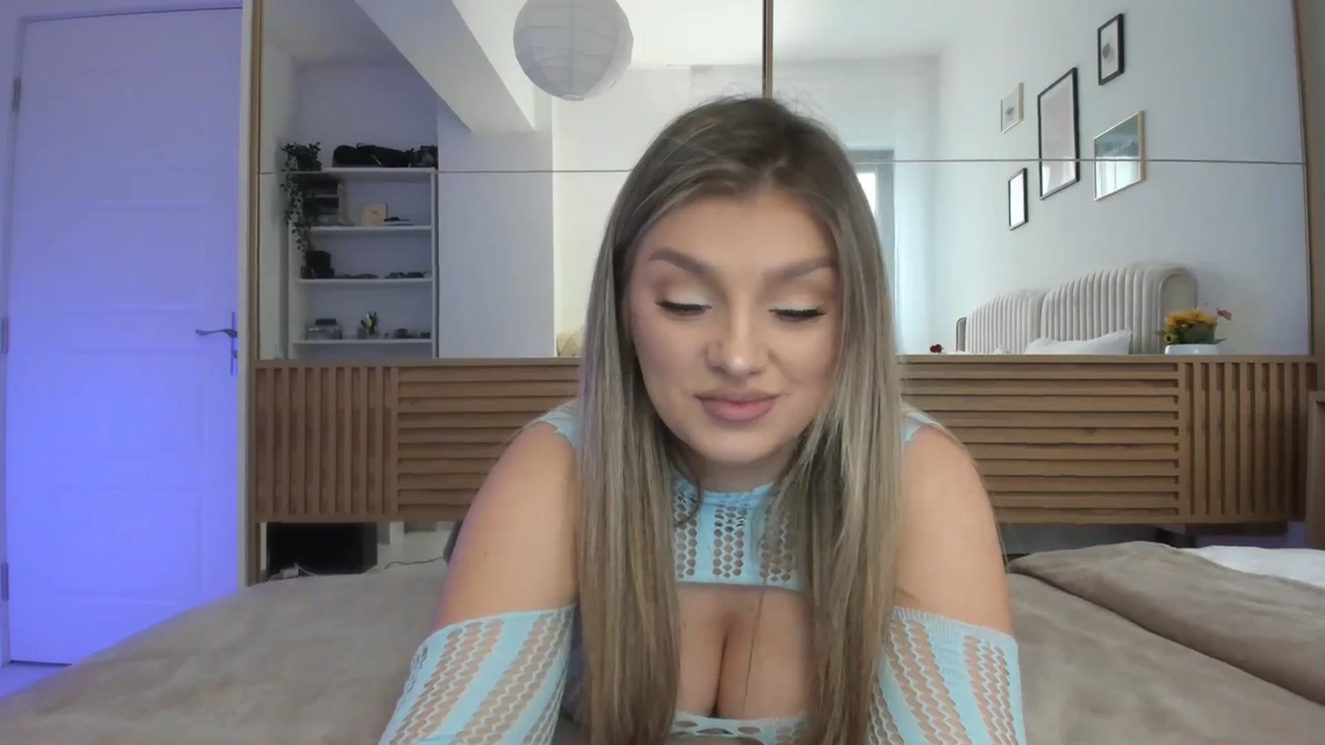 Gallery image thumbnail from WetSelf's myfreecams stream on, 11/15/2023, 11:37 image 8 of 20