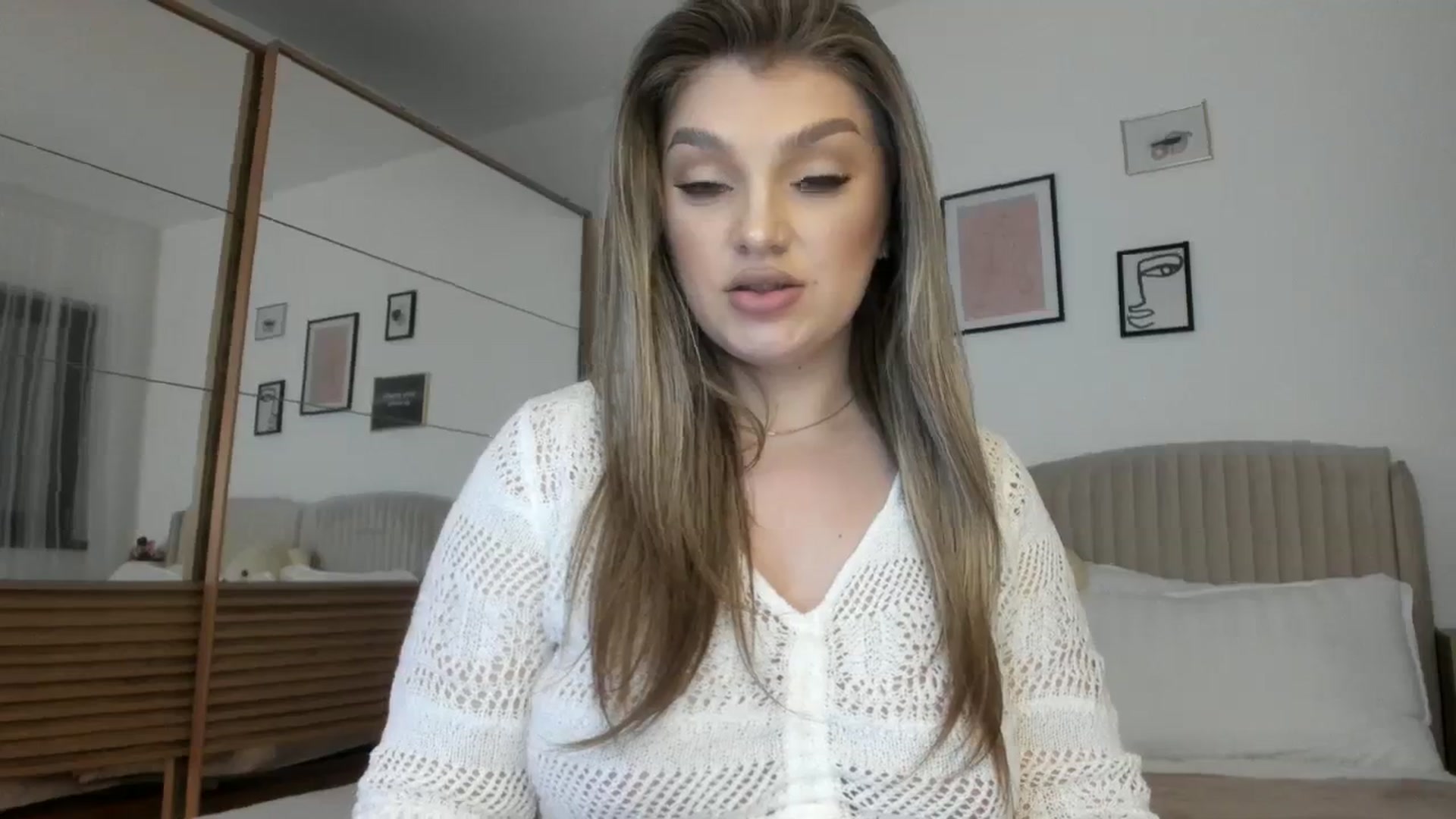 Gallery image thumbnail from WetSelf's myfreecams stream on, 02/19/2024, 23:38 image 16 of 20