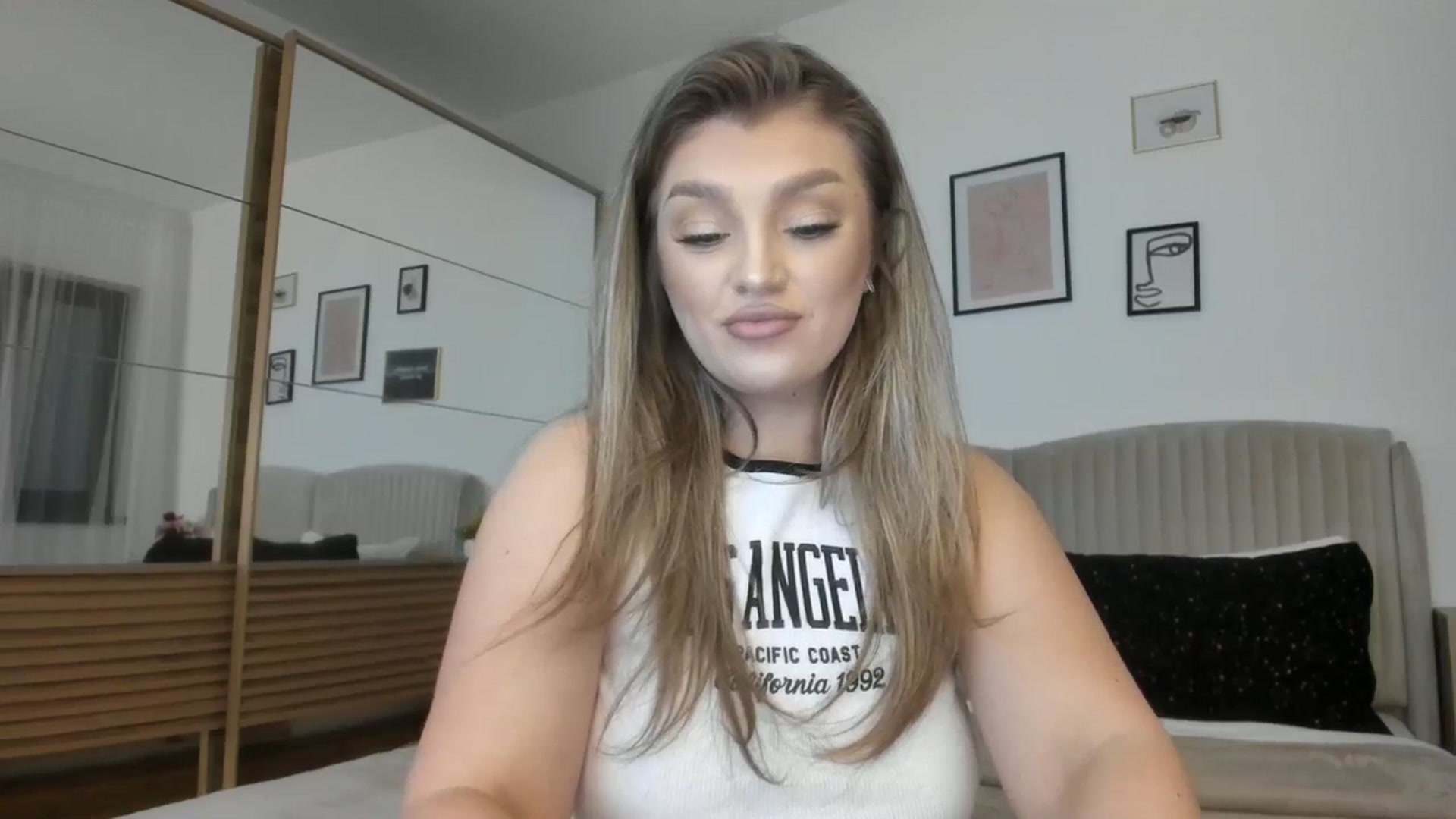 Gallery image thumbnail from WetSelf's myfreecams stream on, 03/17/2024, 17:09 image 19 of 20