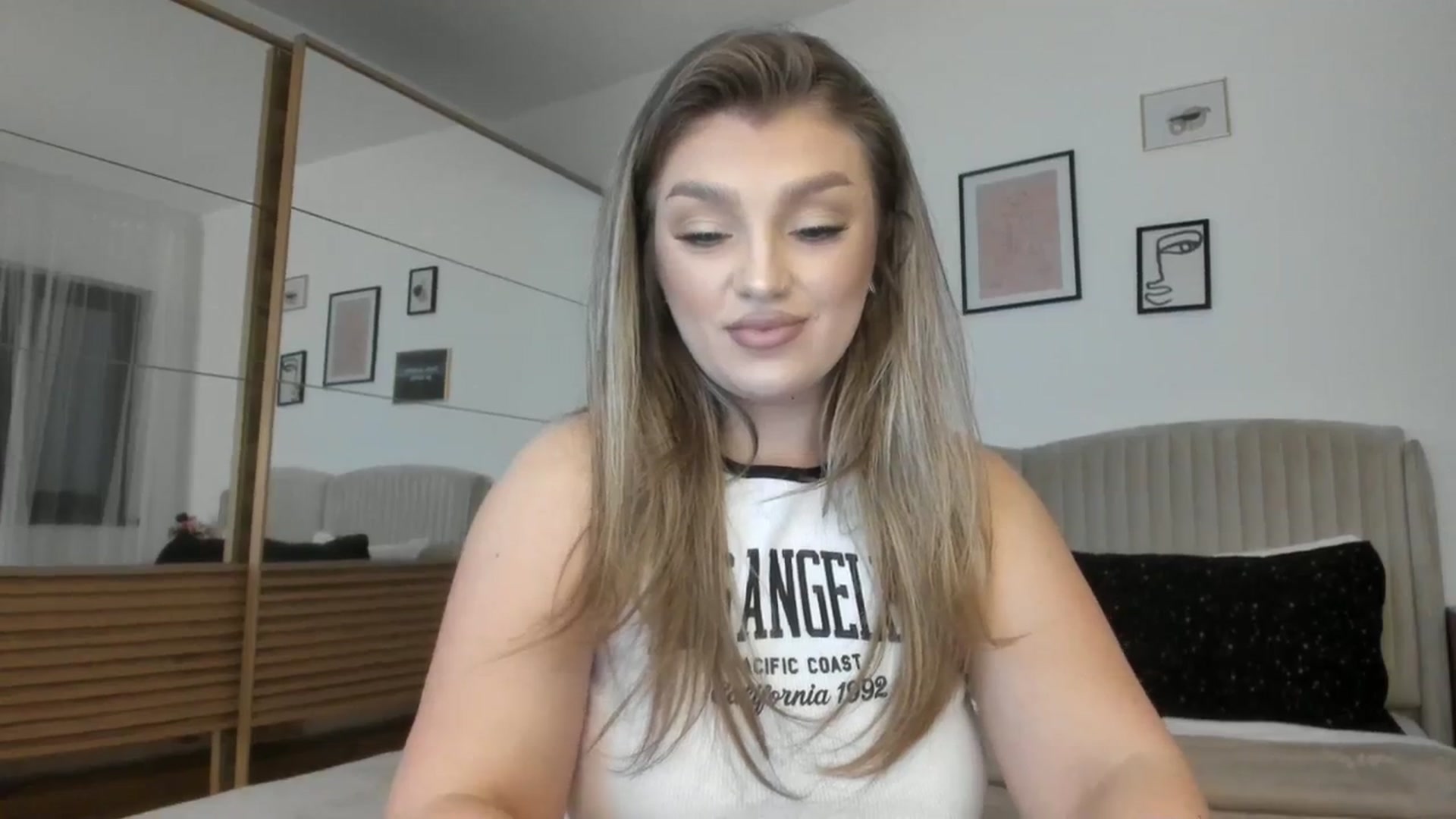Gallery image thumbnail from WetSelf's myfreecams stream on, 03/17/2024, 17:09 image 20 of 20