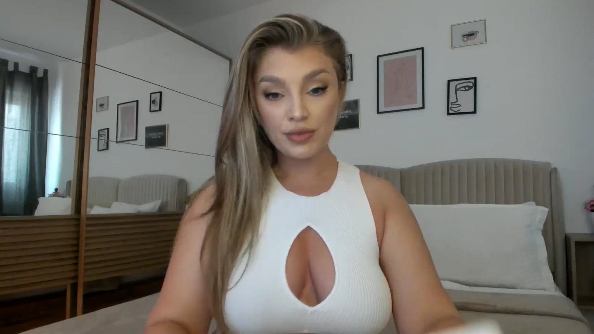 Gallery image thumbnail from WetSelf's myfreecams stream on, 08/01/2024, 11:41 image 20 of 20