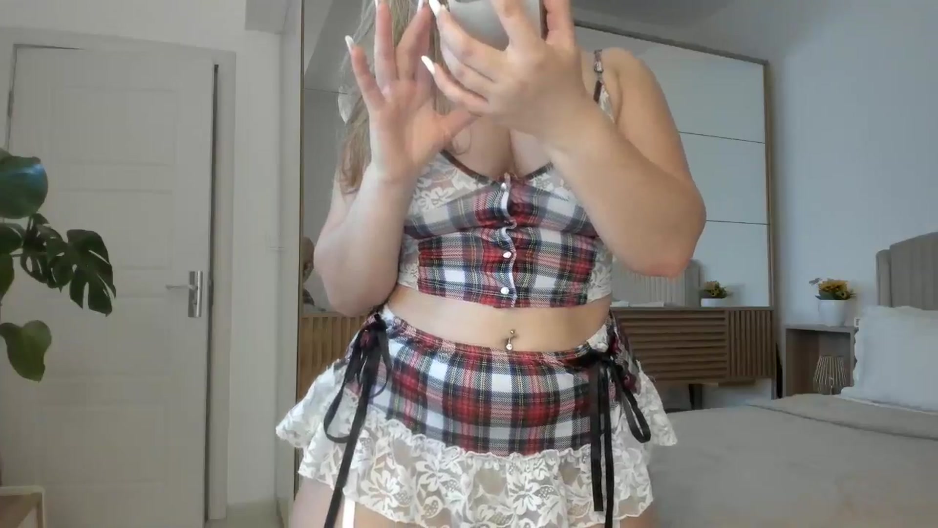 Gallery image thumbnail from WetSelf's myfreecams stream on, 09/12/2024, 18:49 image 19 of 20