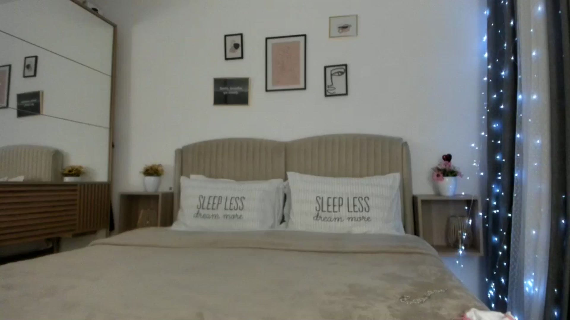 Gallery image thumbnail from WetSelf's myfreecams stream on, 02/06/2025, 20:26 image 5 of 20