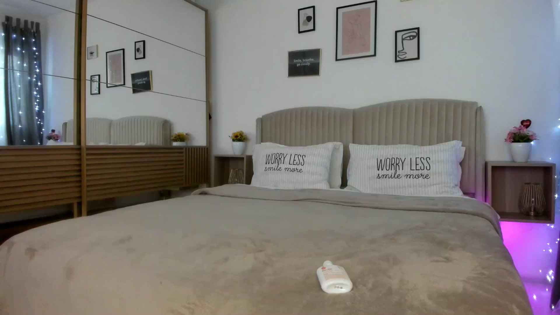 Gallery image thumbnail from WetSelf's myfreecams stream on, 02/21/2025, 13:49 image 14 of 20