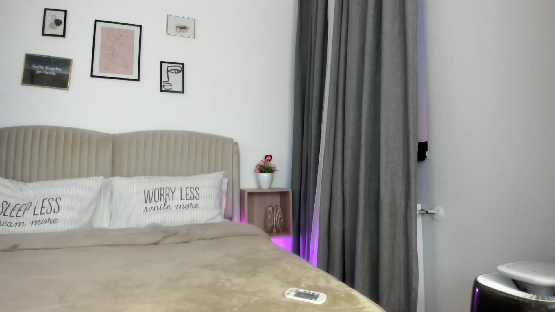 Gallery image thumbnail from WetSelf's myfreecams stream on, 03/04/2025, 16:21 image 19 of 20