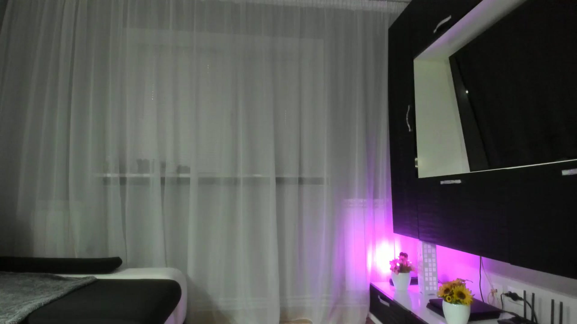 Gallery image thumbnail from WetSelf's myfreecams stream on, 03/19/2025, 15:59 image 3 of 20