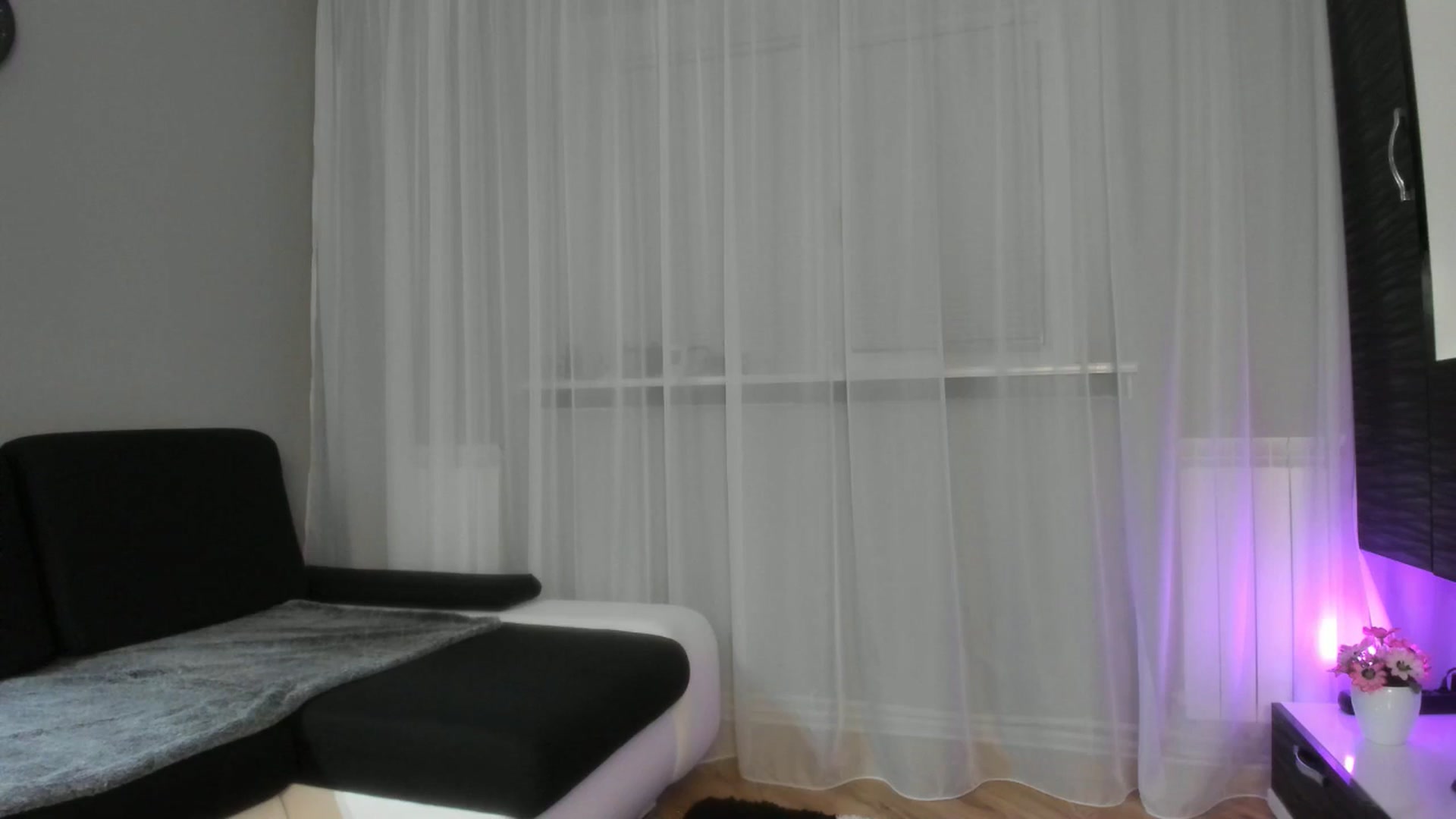 Gallery image thumbnail from WetSelf's myfreecams stream on, 03/30/2025, 17:04 image 14 of 20
