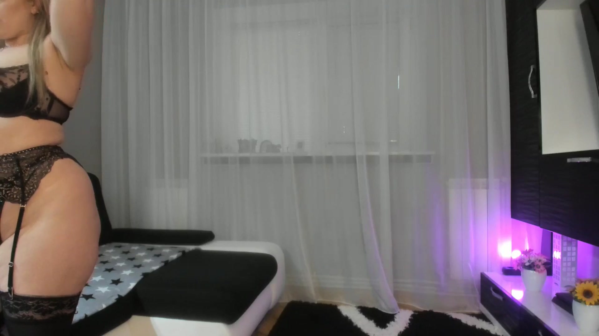 Gallery image thumbnail from WetSelf's myfreecams stream on, 04/27/2025, 08:53 image 11 of 20