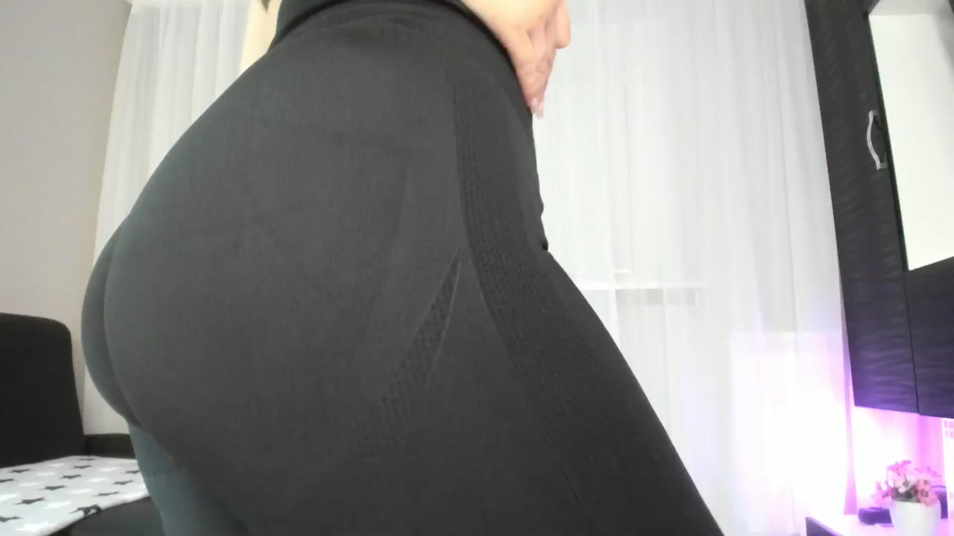 Gallery image thumbnail from WetSelf's myfreecams stream on, 05/03/2025, 08:35 image 1 of 20