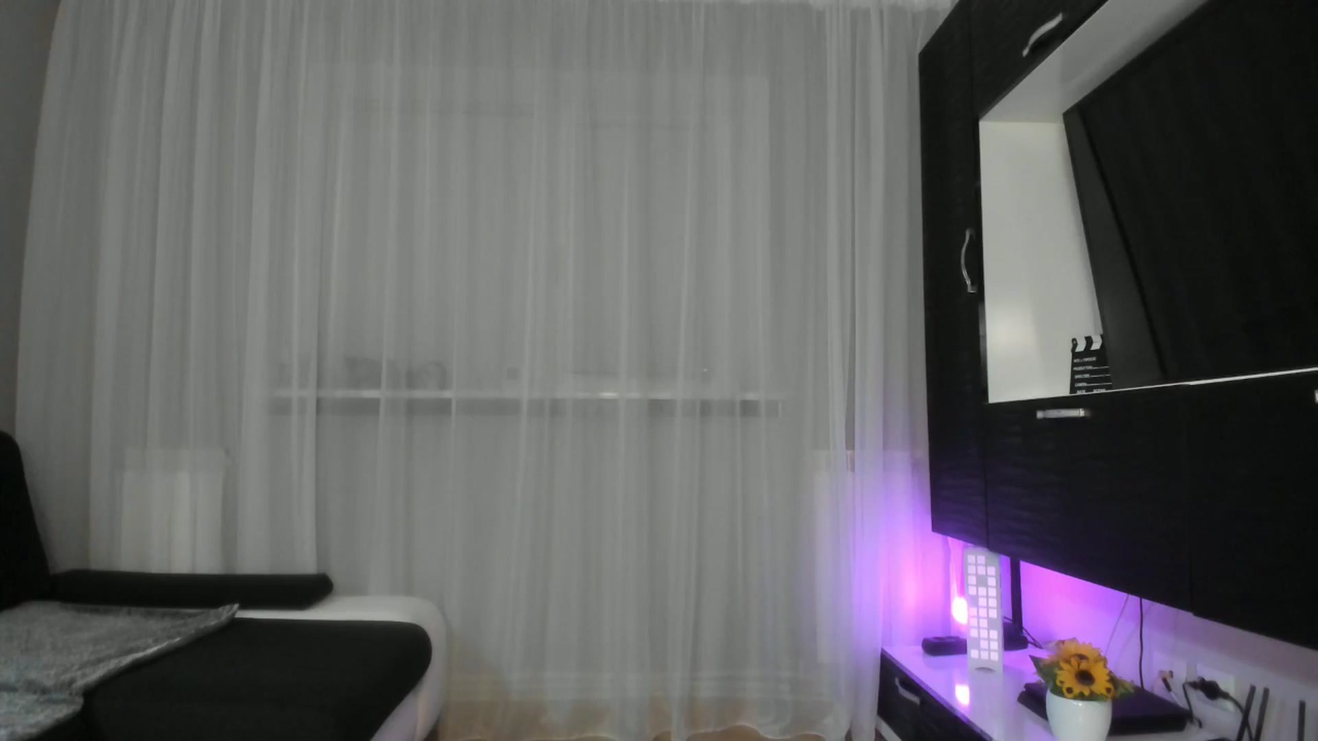 Gallery image thumbnail from WetSelf's myfreecams stream on, 05/26/2025, 10:51 image 14 of 20