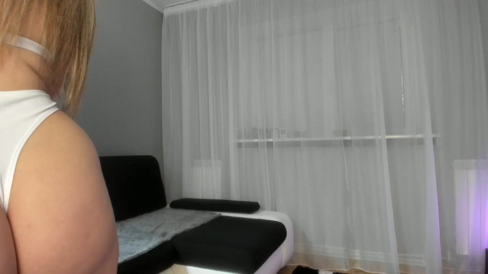 Gallery image thumbnail from WetSelf's myfreecams stream on, 06/17/2025, 08:03 image 2 of 20