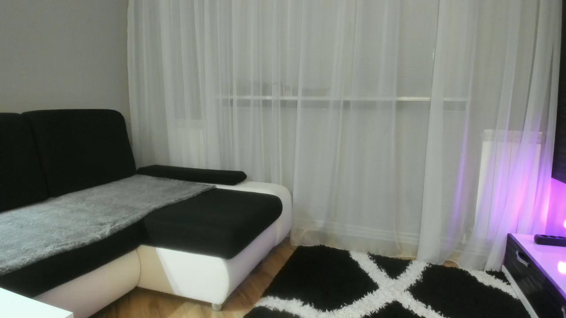 Gallery image thumbnail from WetSelf's myfreecams stream on, 07/18/2025, 08:33 image 7 of 20