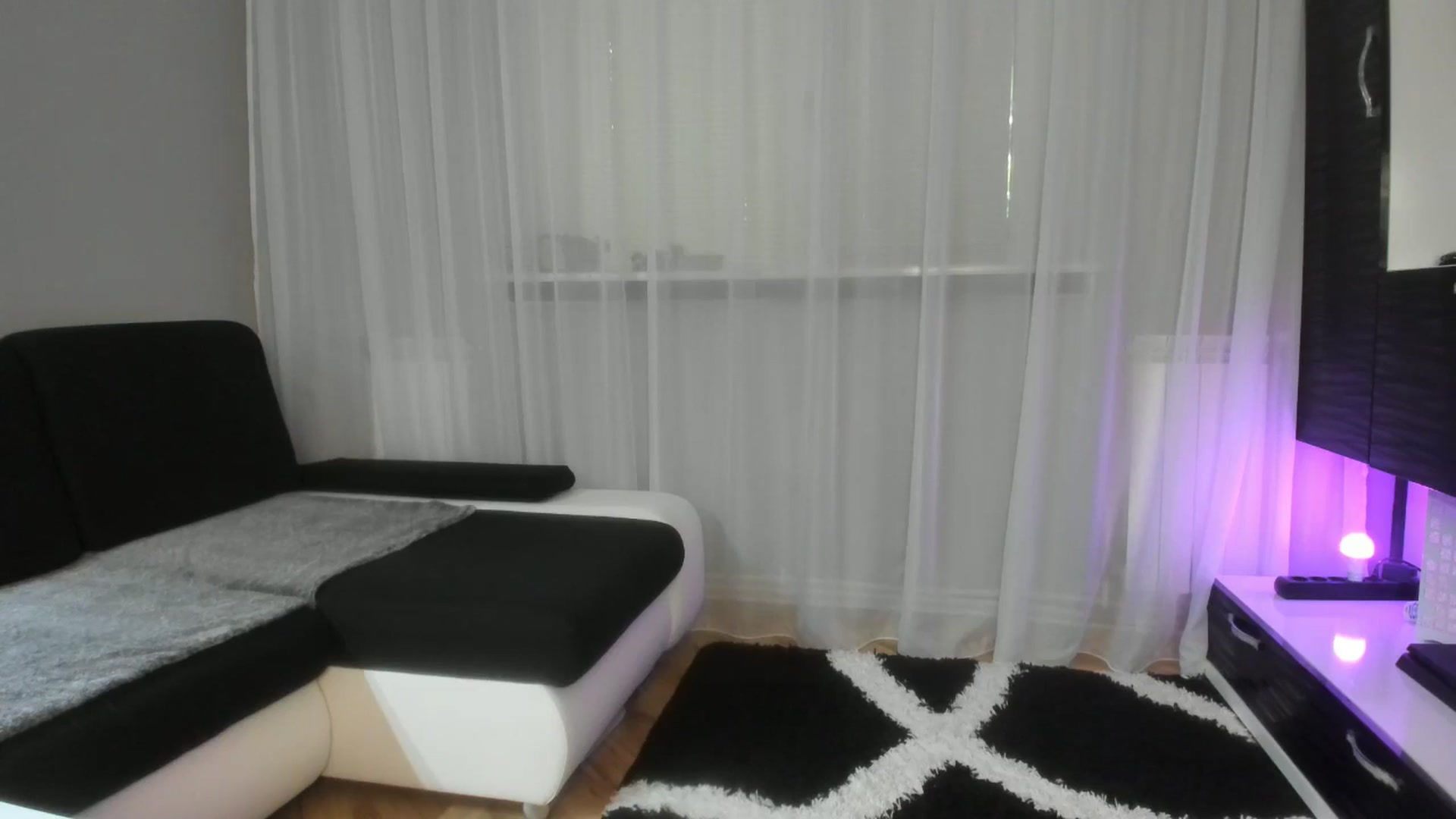 Gallery image thumbnail from WetSelf's myfreecams stream on, 07/25/2025, 11:07 image 6 of 20