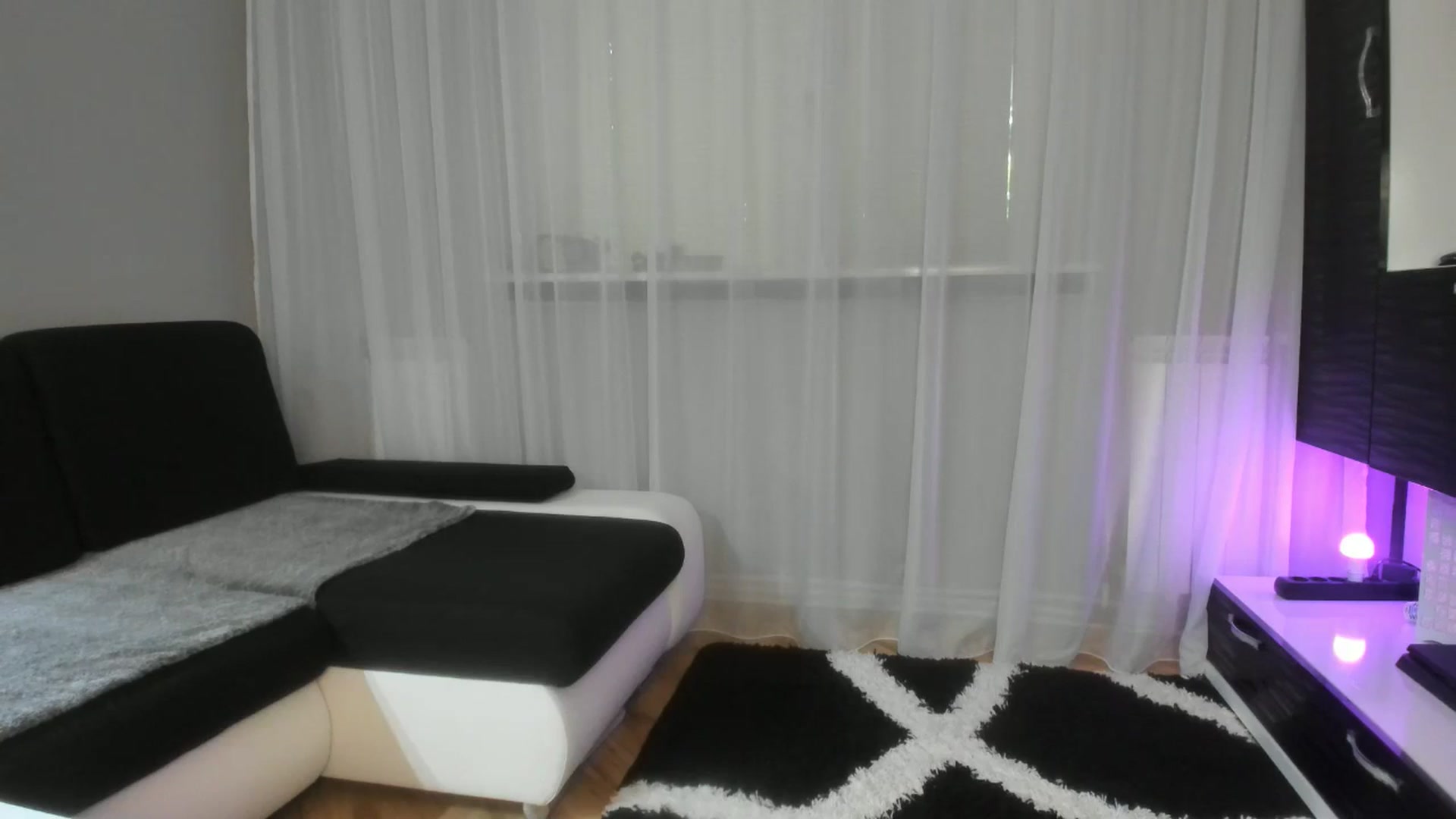 Gallery image thumbnail from WetSelf's myfreecams stream on, 07/25/2025, 11:07 image 7 of 20