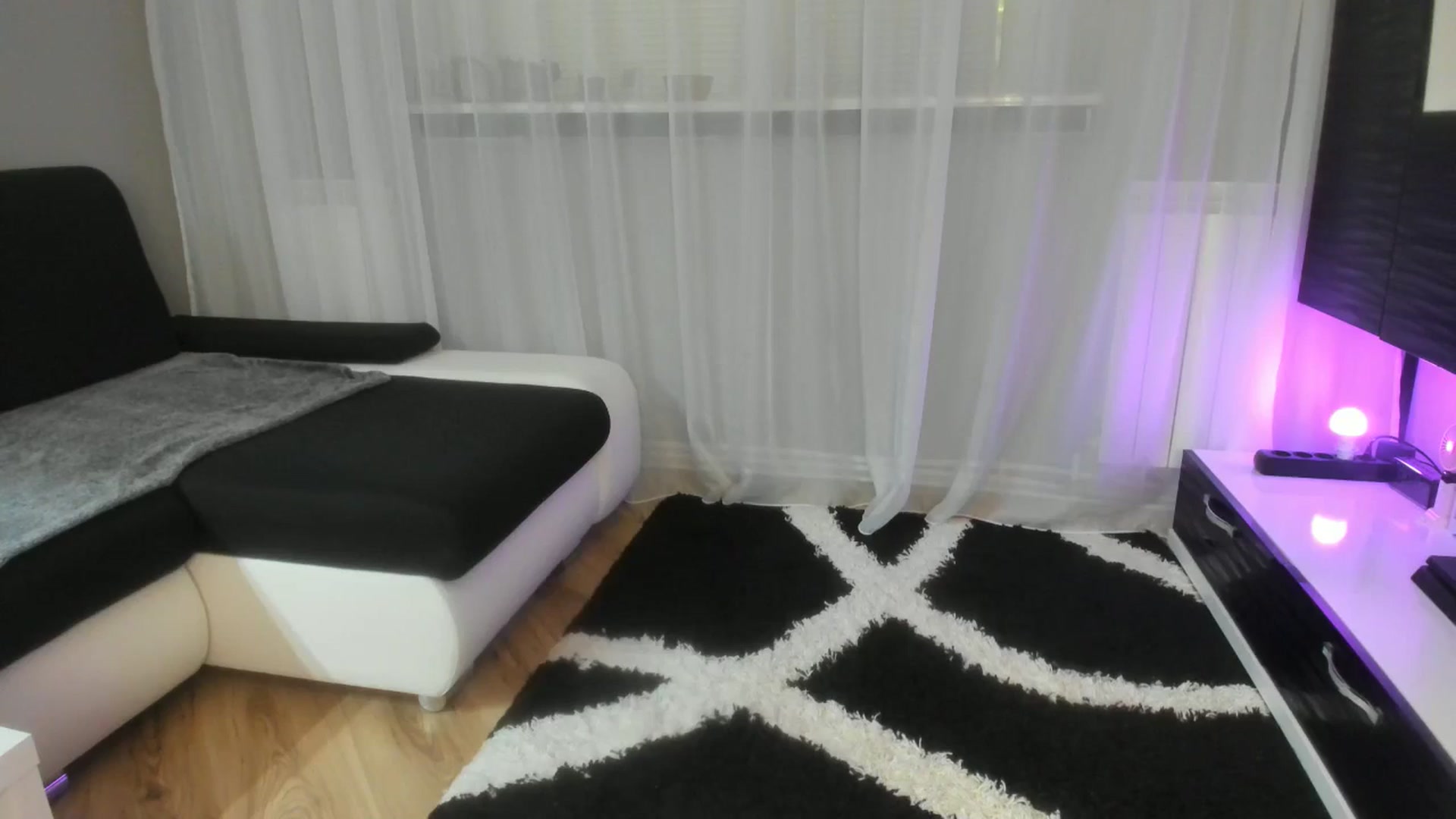 Gallery image thumbnail from WetSelf's myfreecams stream on, 08/29/2025, 10:29 image 6 of 20