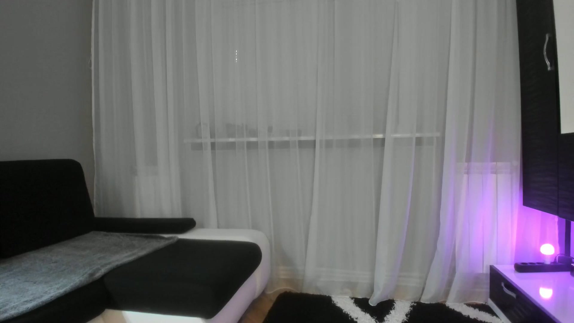 Gallery image thumbnail from WetSelf's myfreecams stream on, 09/15/2025, 08:07 image 19 of 20