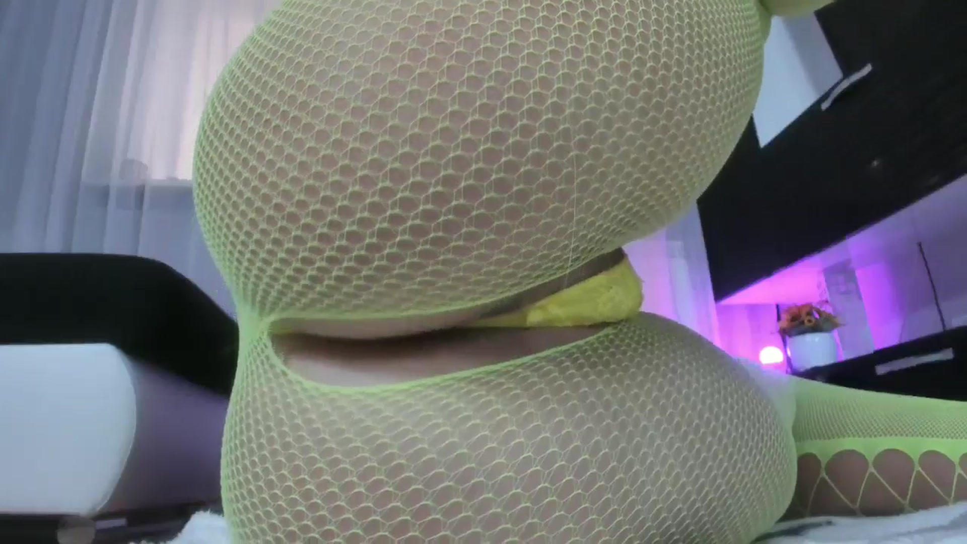 Gallery image thumbnail from WetSelf's myfreecams stream on, 10/29/2025, 11:26 image 2 of 20