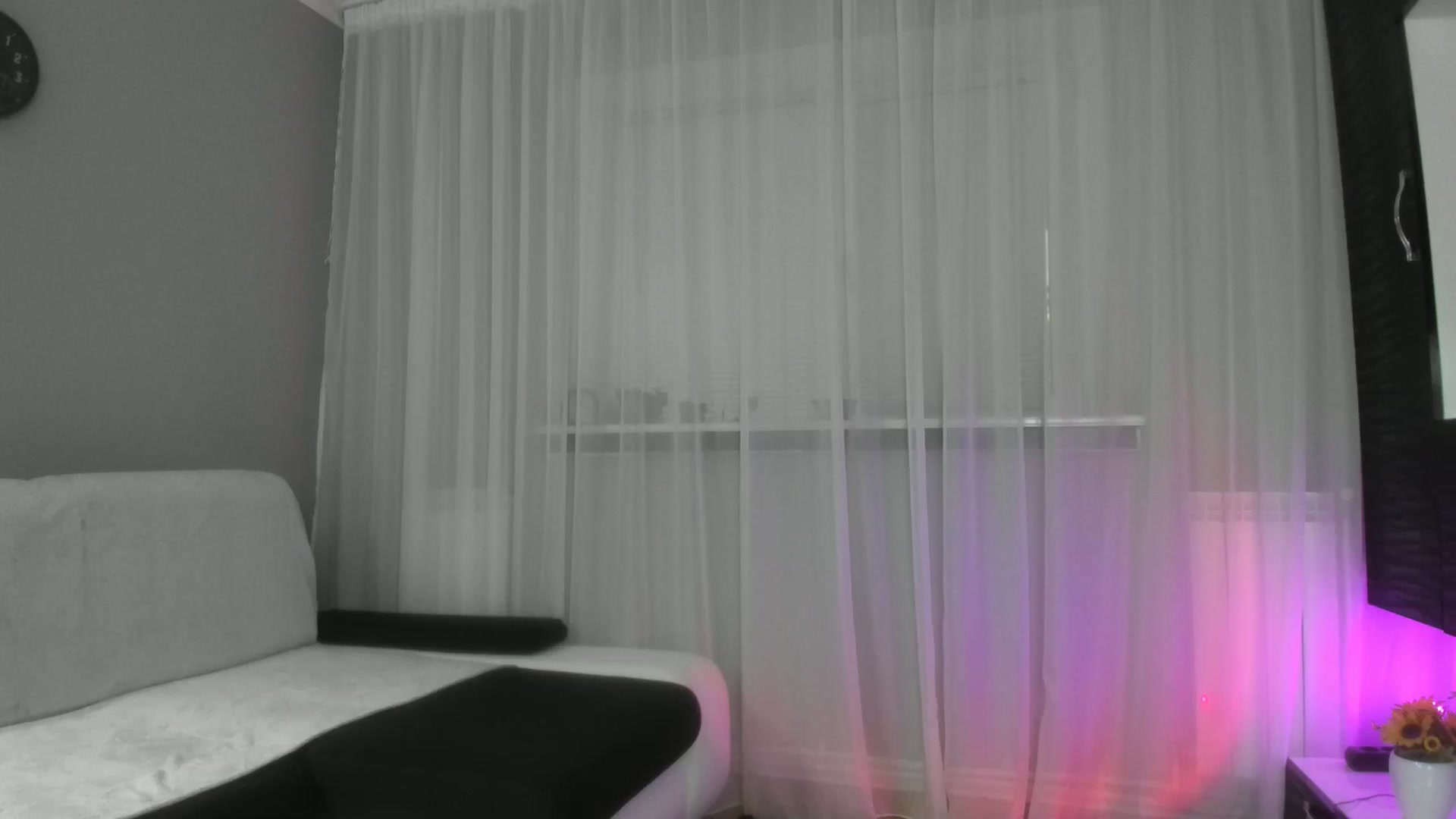 Gallery image thumbnail from WetSelf's myfreecams stream on, 10/30/2025, 08:47 image 1 of 20