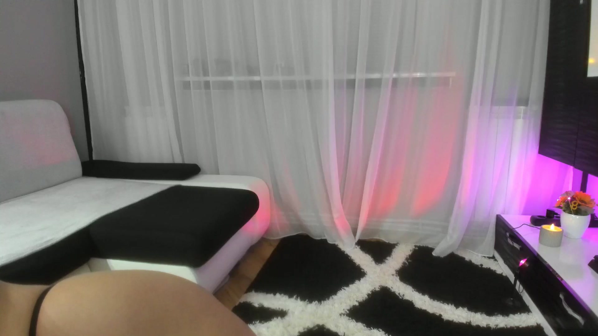 Gallery image thumbnail from WetSelf's myfreecams stream on, 12/04/2025, 15:13 image 3 of 20