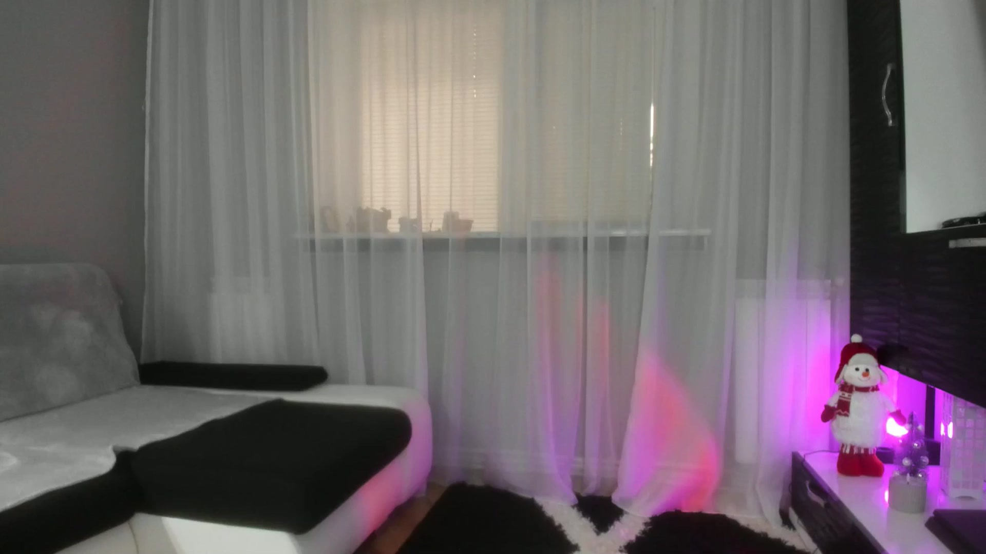 Gallery image thumbnail from WetSelf's myfreecams stream on, 12/18/2025, 11:41 image 1 of 20