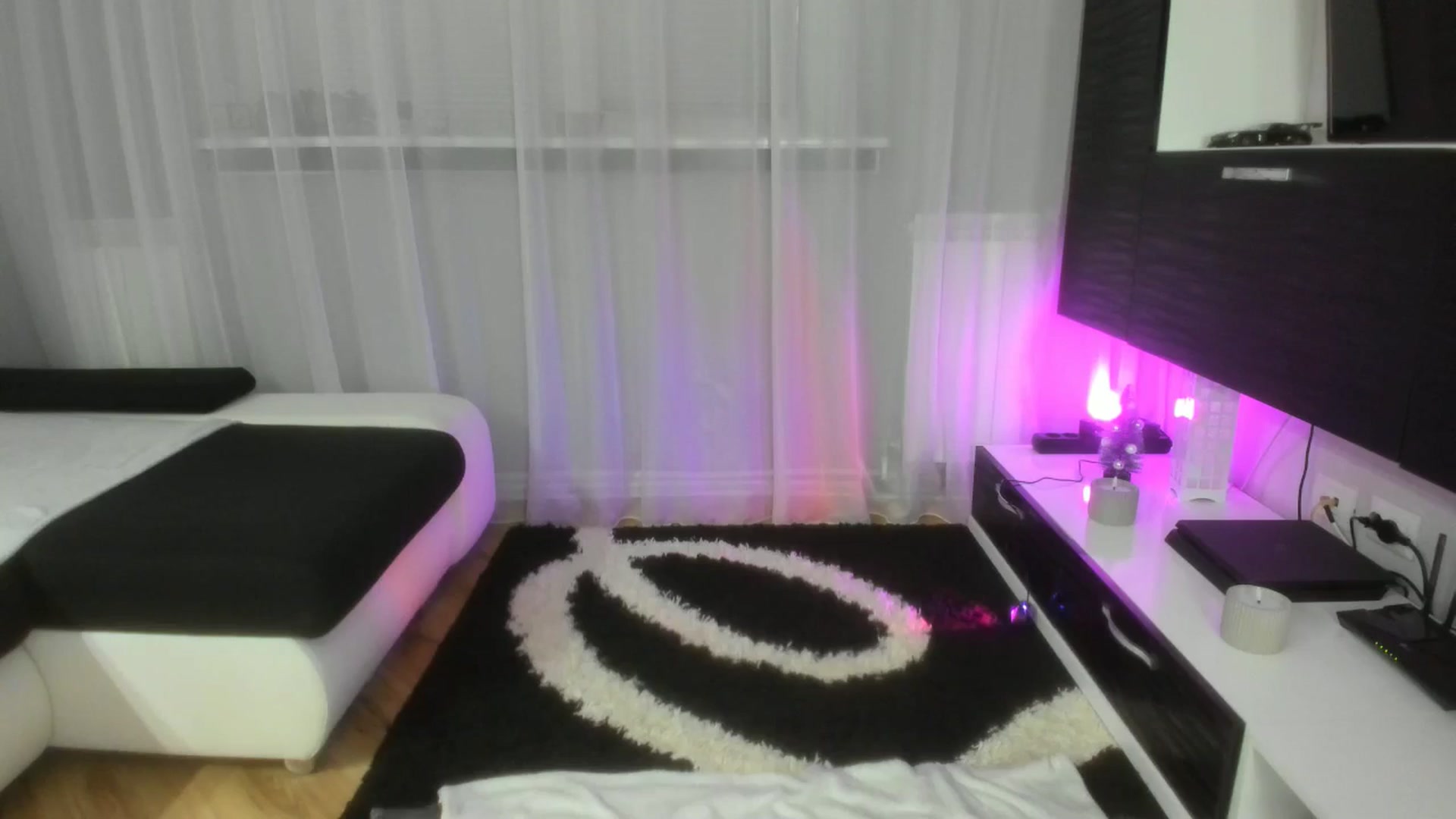 Gallery image thumbnail from WetSelf's myfreecams stream on, 01/03/2026, 07:31 image 20 of 20