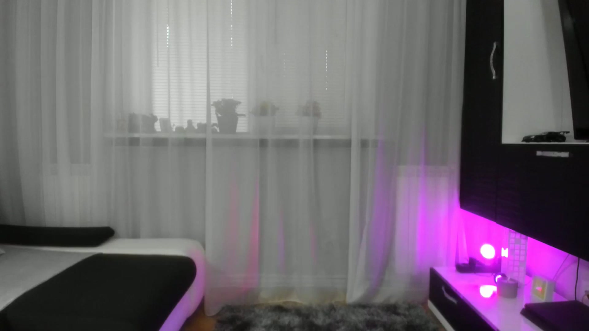 Gallery image thumbnail from WetSelf's myfreecams stream on, 03/13/2026, 09:03 image 8 of 20