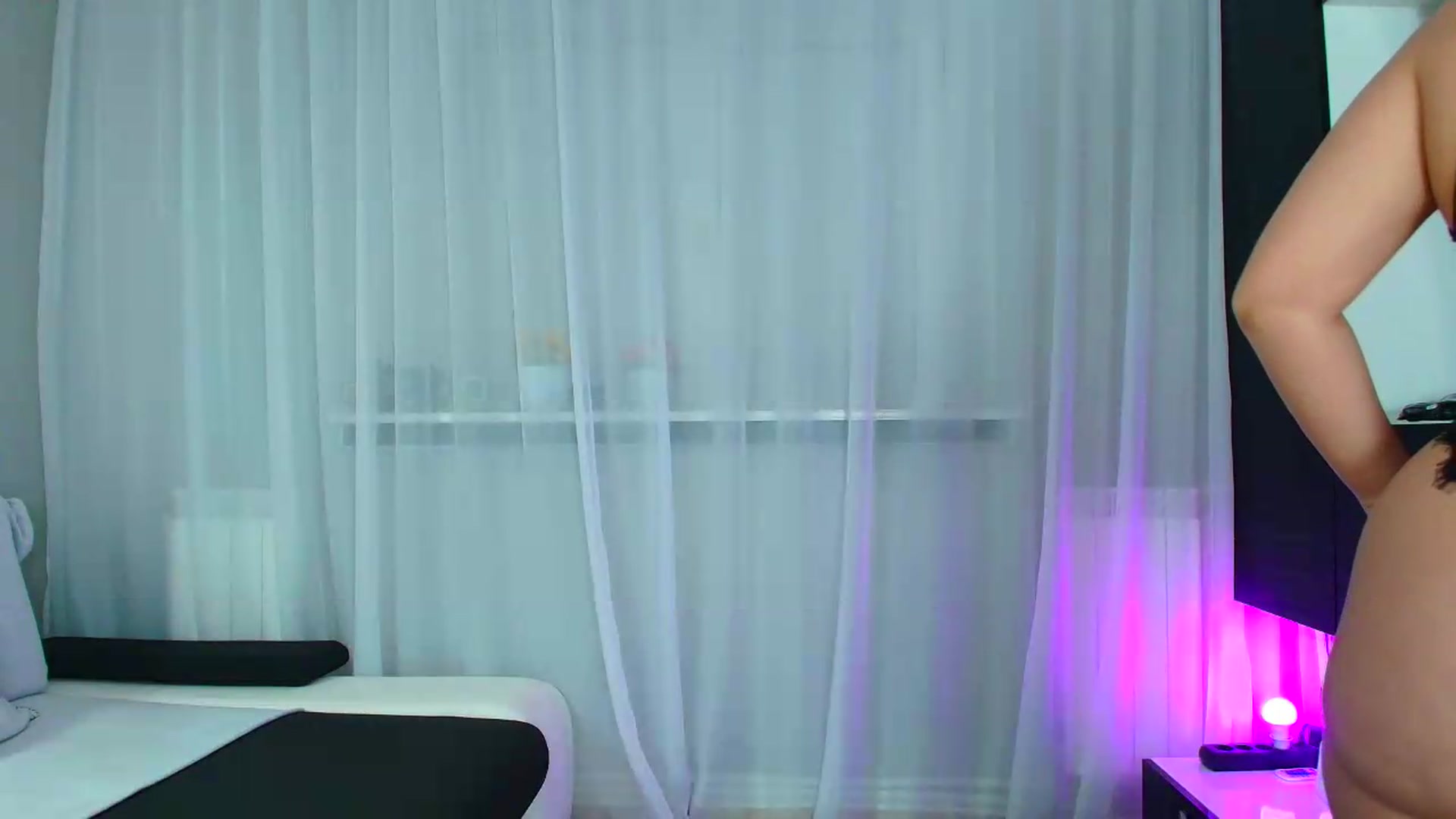 Gallery image thumbnail from WetSelf's myfreecams stream on, 05/25/2026, 20:09 image 4 of 20