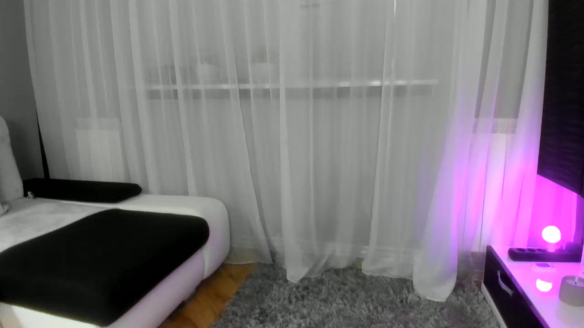 Gallery image thumbnail from WetSelf's myfreecams stream on, 08/10/2026, 16:44 image 19 of 20