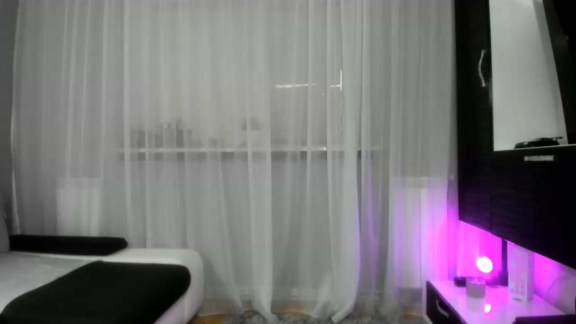 Gallery image thumbnail from WetSelf's myfreecams stream on, 08/15/2026, 09:38 image 17 of 20