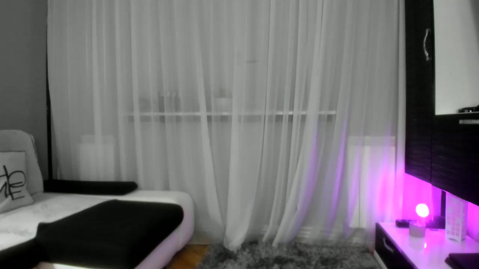 Gallery image thumbnail from WetSelf's myfreecams stream on, 08/18/2026, 17:20 image 9 of 20