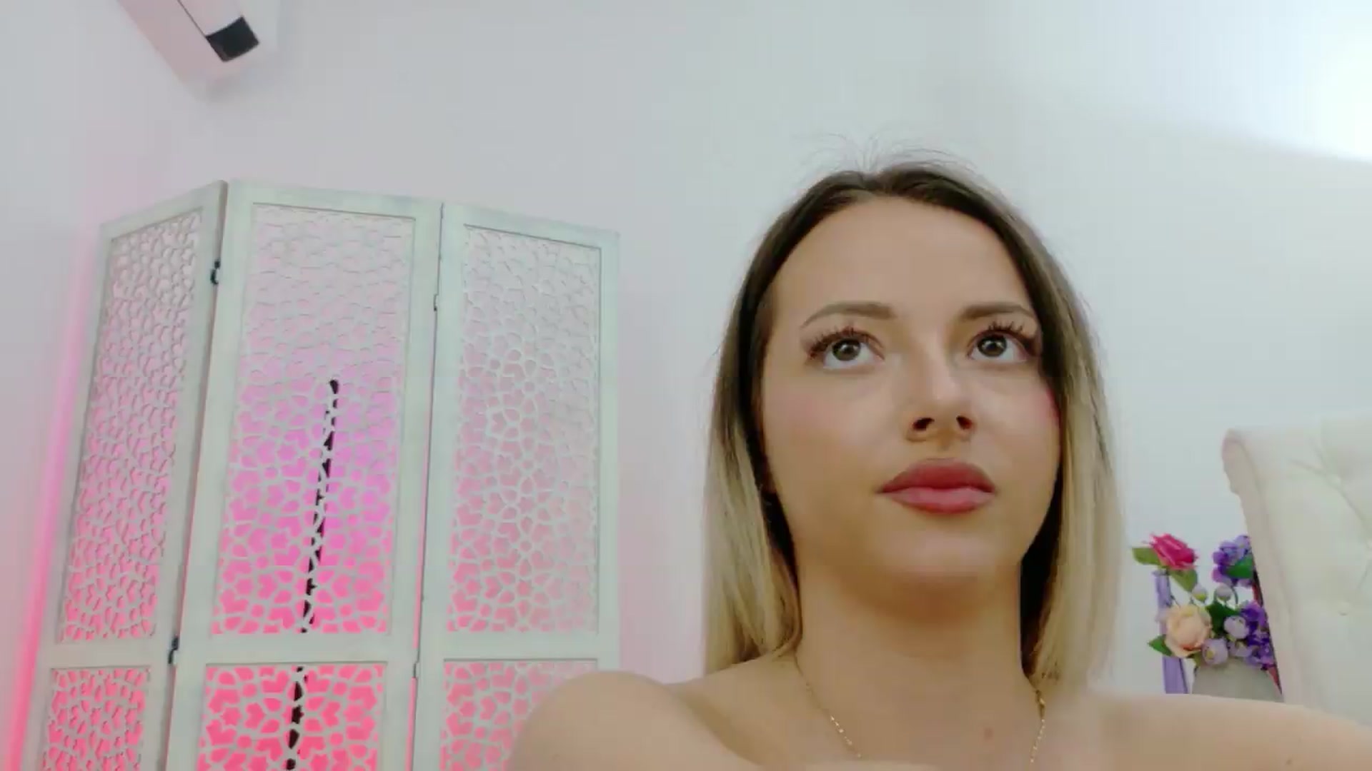Gallery image thumbnail from Wet_Dakota's myfreecams stream on, 05/09/2026, 10:29 image 7 of 20