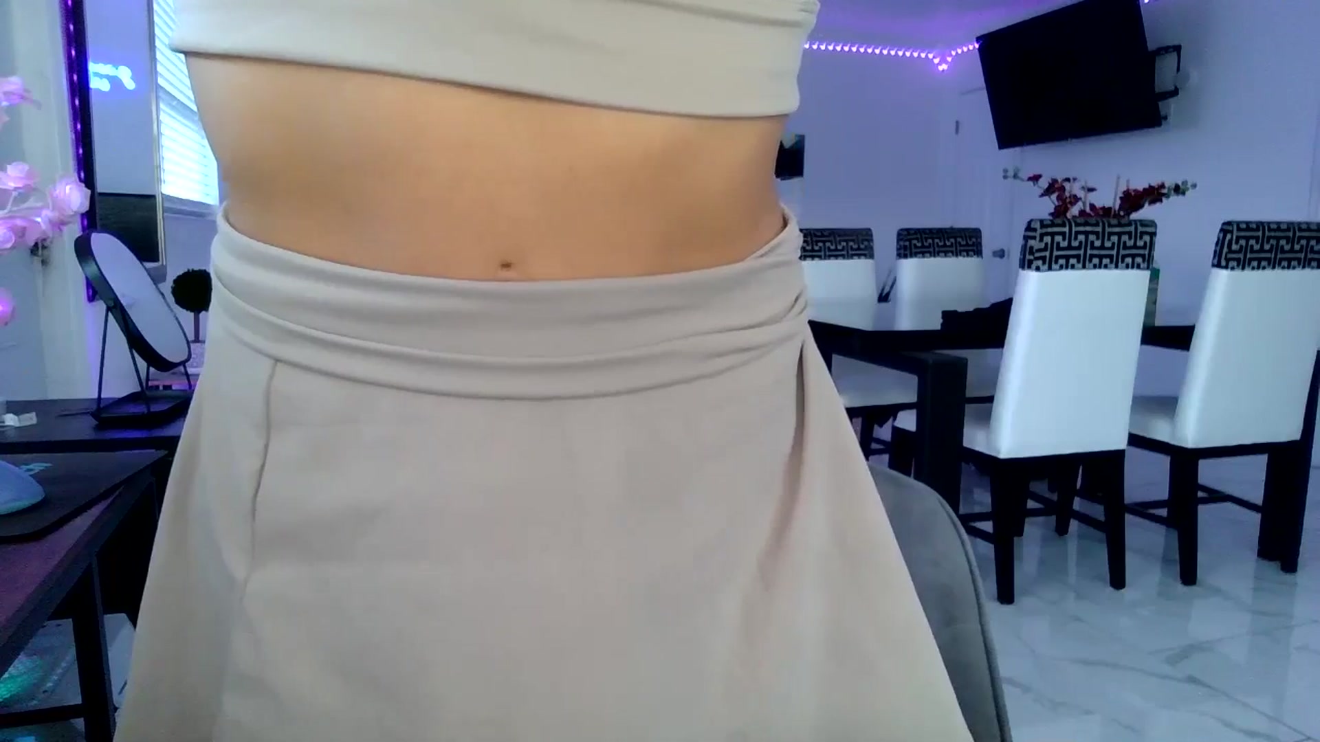 Gallery image thumbnail from Wet_Princess's myfreecams stream on, 05/28/2024, 23:11 image 17 of 20