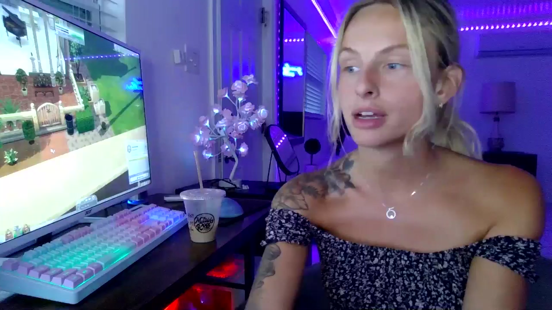 Gallery image thumbnail from Wet_Princess's myfreecams stream on, 05/30/2024, 24:31 image 18 of 20