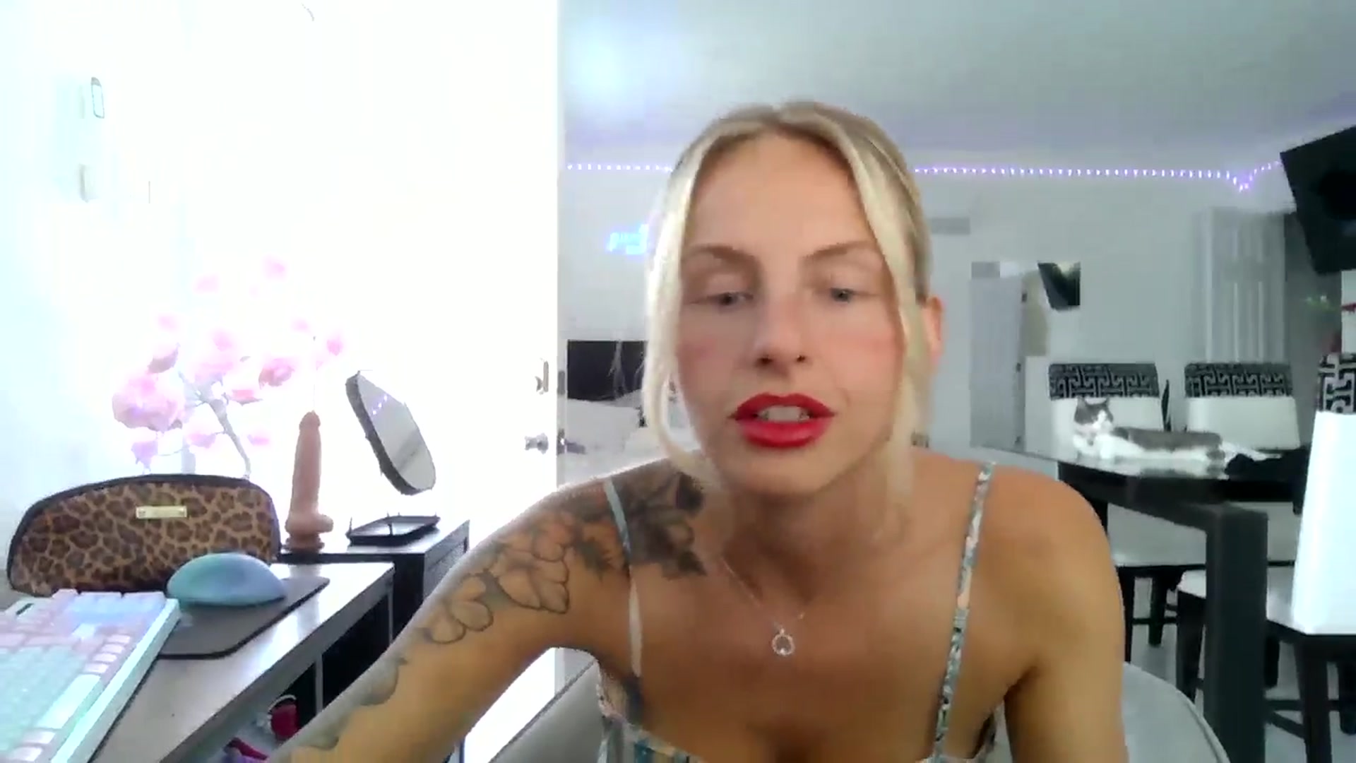 Gallery image thumbnail from Wet_Princess's myfreecams stream on, 05/31/2024, 19:04 image 2 of 20
