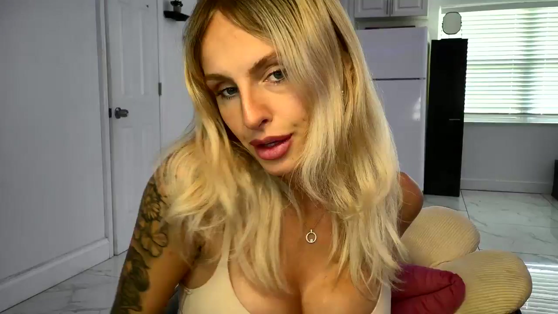 Gallery image thumbnail from Wet_Princess's myfreecams stream on, 07/02/2024, 18:31 image 14 of 20