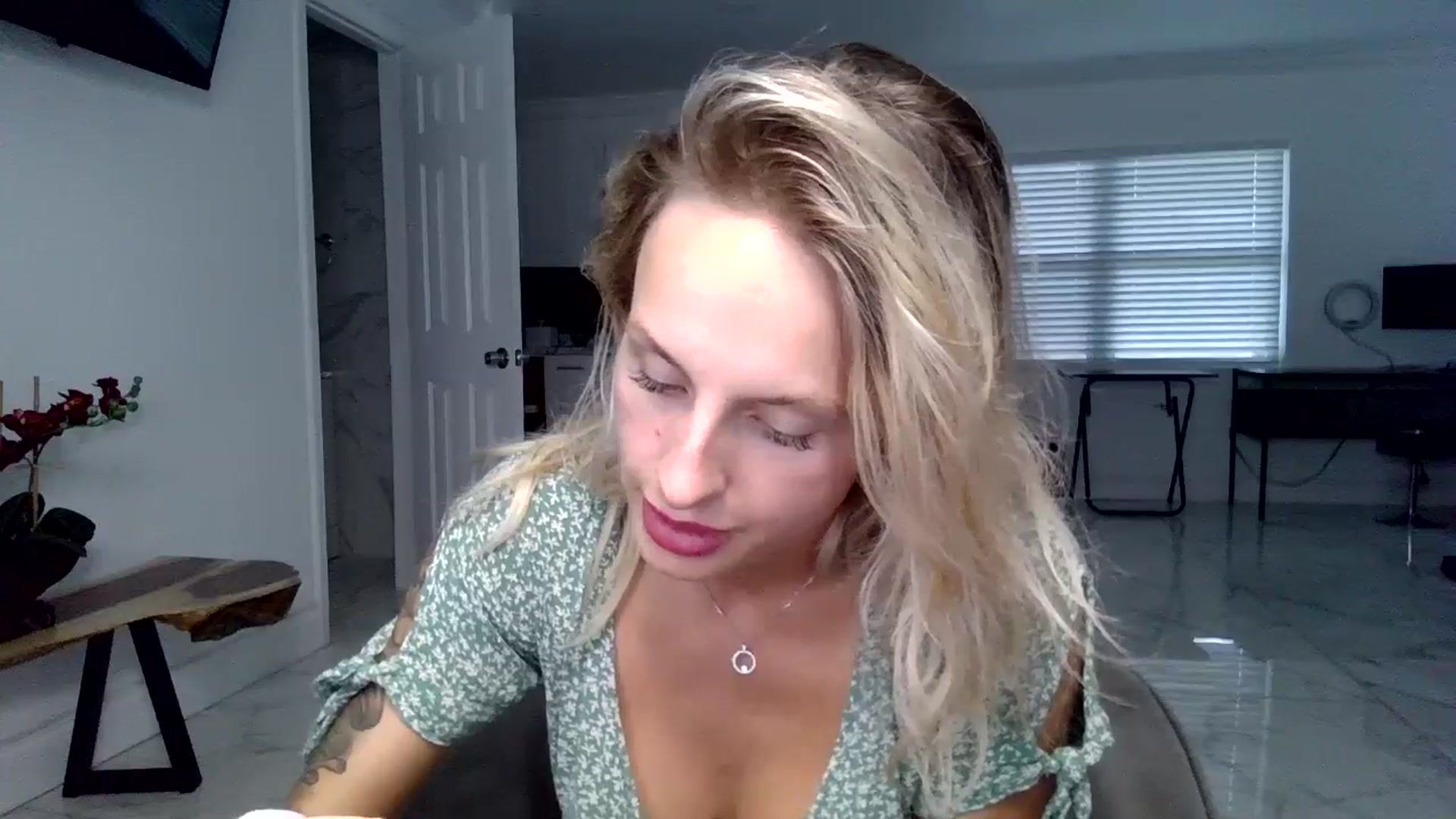 Gallery image thumbnail from Wet_Princess's myfreecams stream on, 07/12/2024, 24:08 image 15 of 20