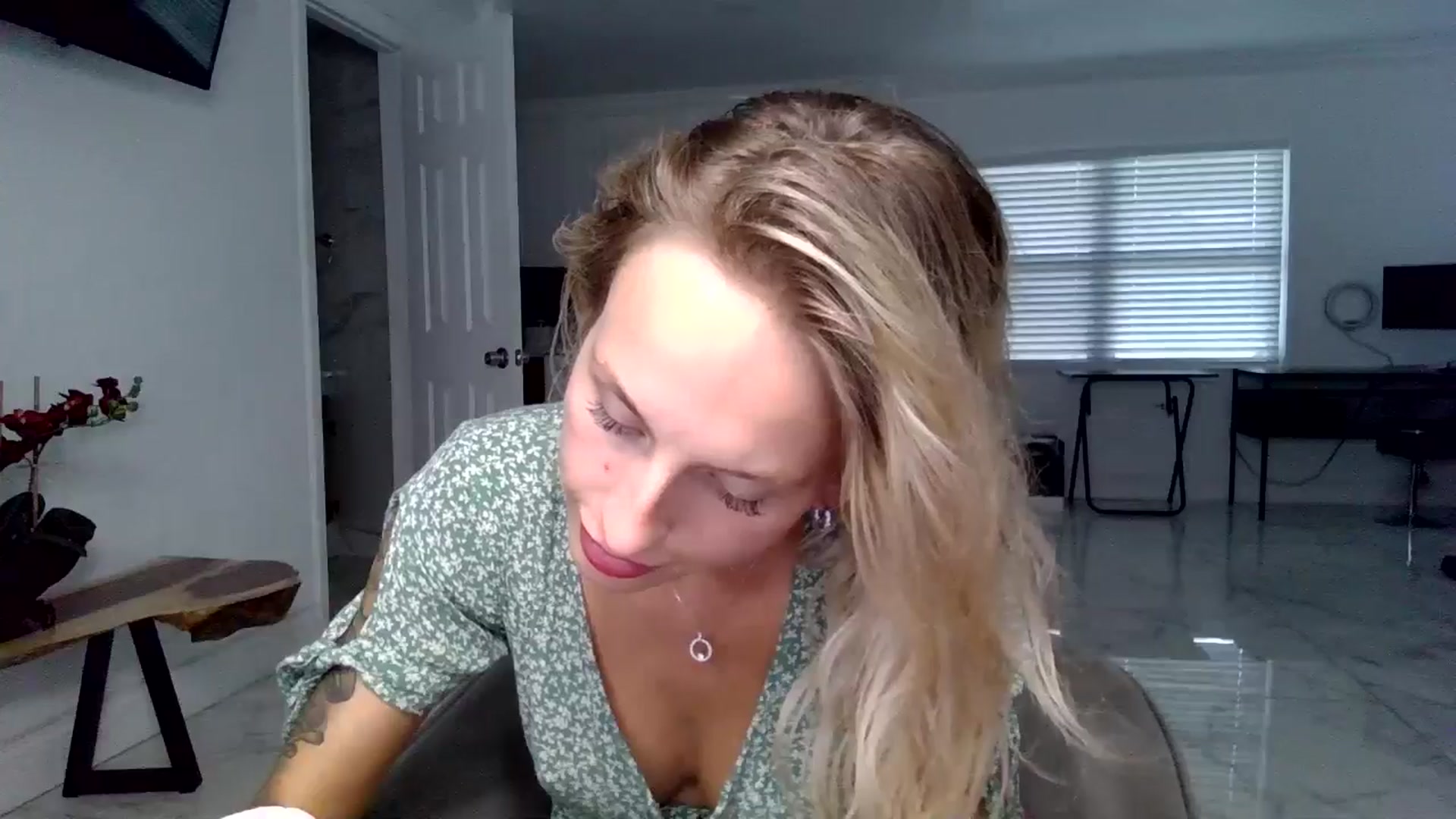 Gallery image thumbnail from Wet_Princess's myfreecams stream on, 07/12/2024, 24:08 image 5 of 20