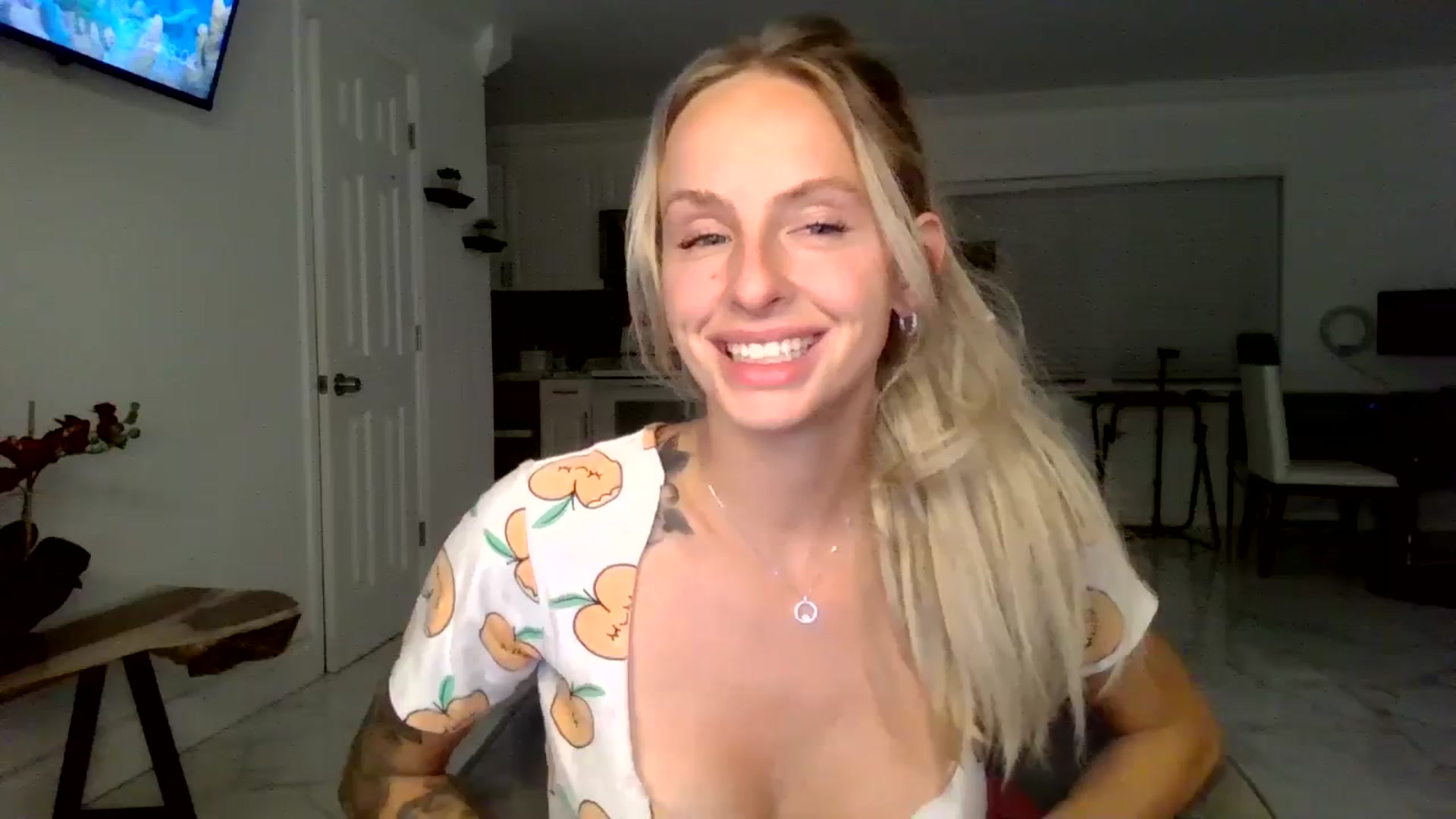 Gallery image thumbnail from Wet_Princess's myfreecams stream on, 07/12/2024, 07:07 image 16 of 20
